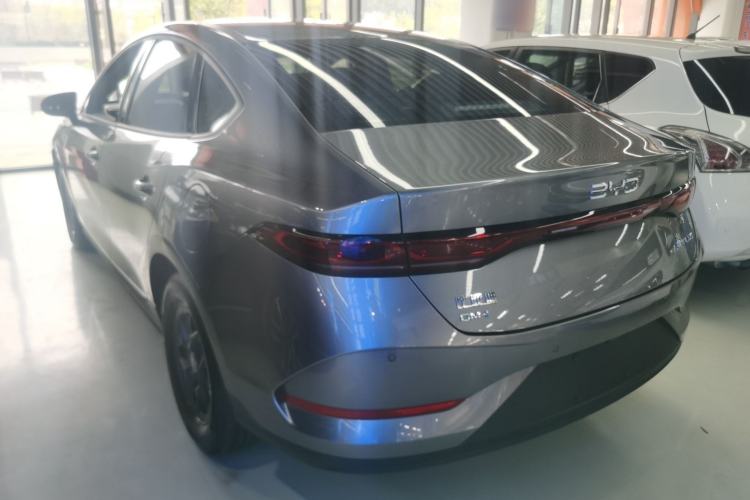 Used BYD Qin PLUS 2025 DM-i Smart Drive 55KM Leading Model
