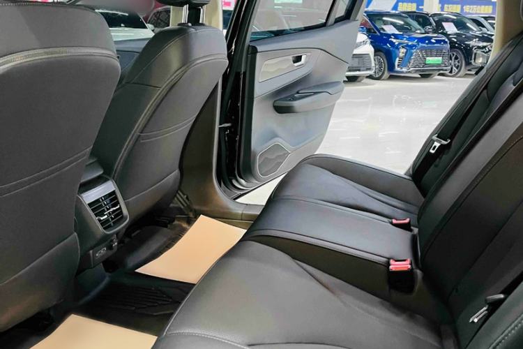 Used Hongqi E-QM5 2023 Revised Version Basic Travel Edition
