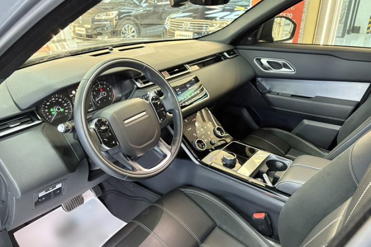 Used Land Rover Range Velar 2020 P340 R-DYNAMIC S Interior 2