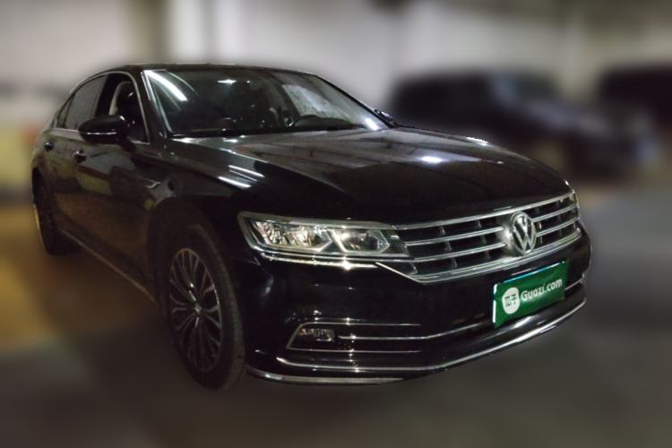 Used Volkswagen Phideon 2018 Revised Version 380TSI Two-Wheel Drive Business Edition Front Right 45 Deg