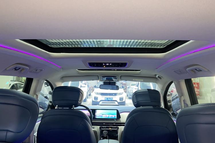 Used JAC Refine RF8 PHEV 2024 Zhiling Edition 1.5T 150KM Flagship Model – Lithium Iron Phosphate
