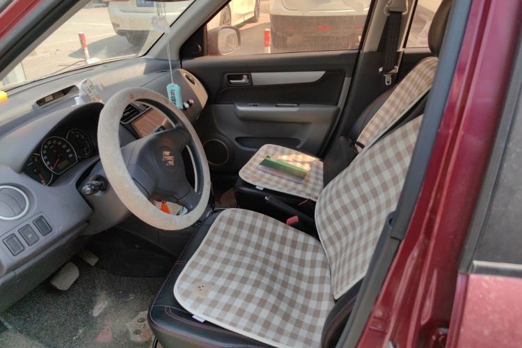 Used Suzuki Swift 2014 1.5L Automatic Fashion Edition
