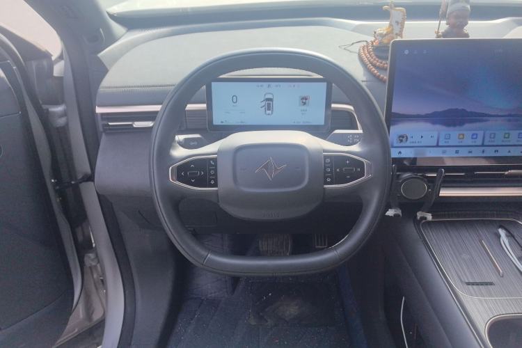 Used Dongfeng eπ eπ008 2024 636Max All-Electric Version 6 Seats Steering Wheel