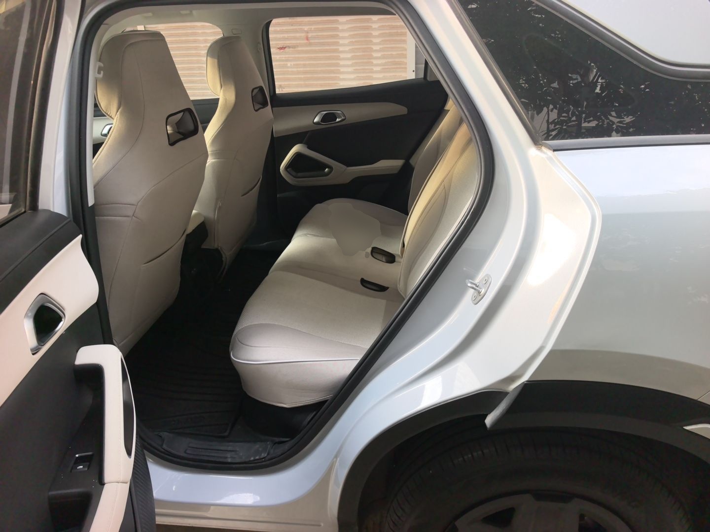 BYD Yuan UP 2024 401 km Active Version — снимка 17