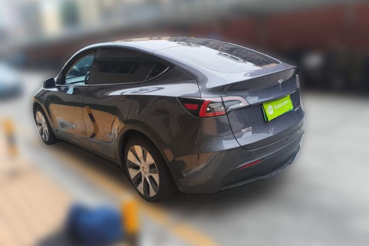 Used Tesla Model Y 2021 Standard Range Rear-Wheel Drive Version
