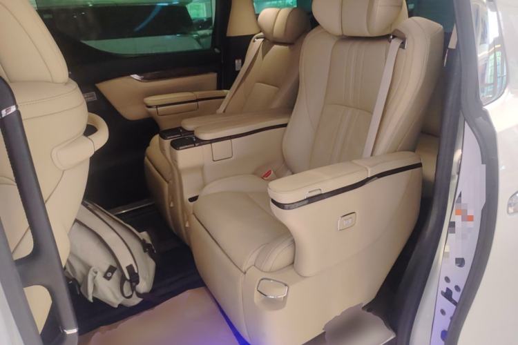 Used Toyota Alphard 2020 Dual-Engine 2.5L Prestige Edition
