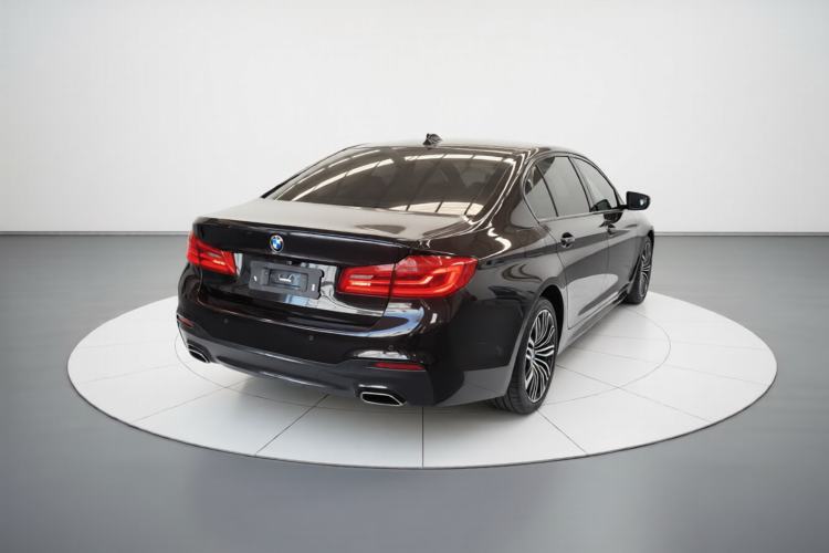 Used BMW 5 Series 2018 Restyled 530Li Leading Edition M Sport Package