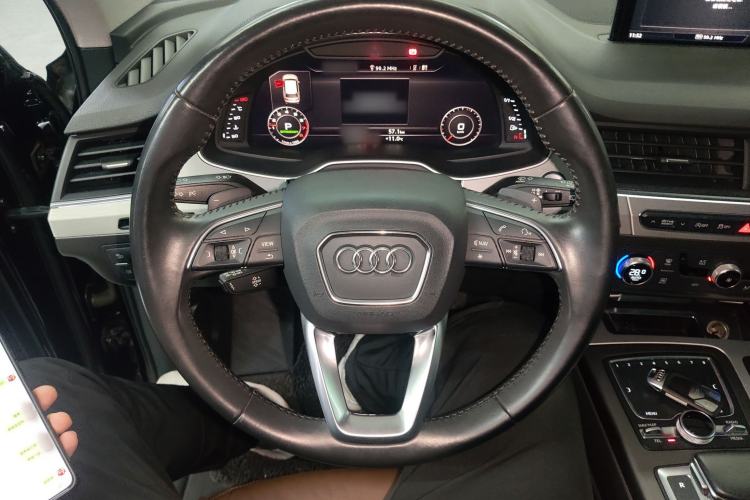 Used Audi Q7 2016 45 TFSI Technology Edition
