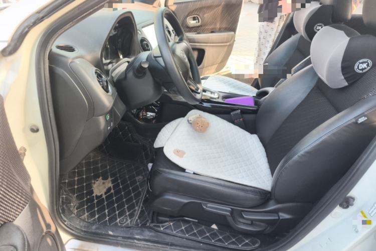 Used Honda XR-V 2015 1.8L EXi CVT Comfort Version Left Front Seat