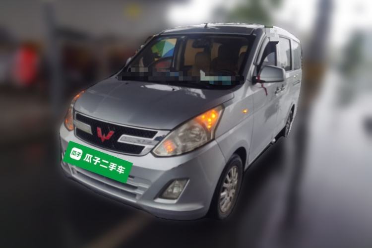 Used Wuling Rongguang V 2015 1.2L Standard Version
