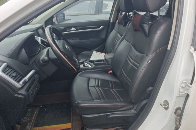 Used Dongfeng Aeolus AX7 2016 2.0L Automatic Zhiyi Trim