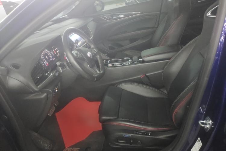 Used Buick Regal 2023 GS Prestige Model Left Front Seat