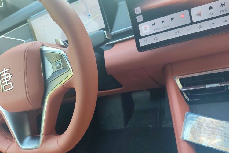 Used BYD Tang L 2025 EV 600KM All-Wheel-Drive LiDAR Flagship Model Gear Lever