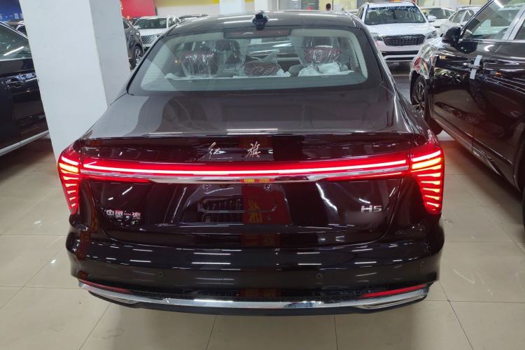 Used Hongqi H5 2024 2.0T Automatic Smart Connect Flagship Edition
