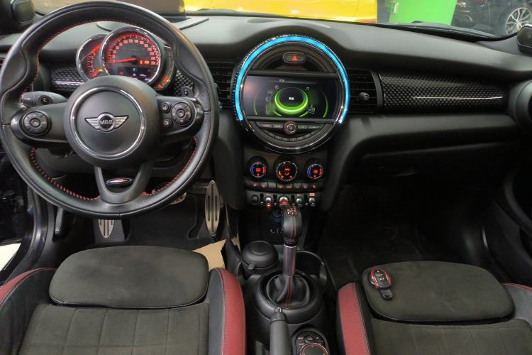 Used MINI JCW 2017 2.0T JOHN COOPER WORKS Avant-Garde