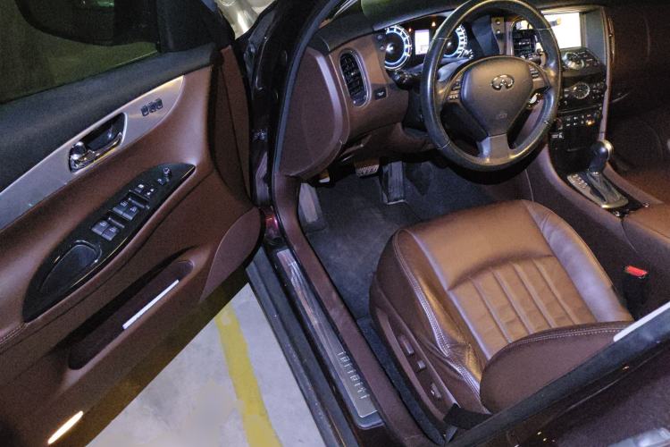 Used Infiniti QX50 2013 2.5L Two-Wheel-Drive Elegant Edition Driver Seat