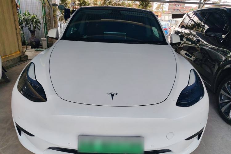 Used Tesla Model Y 2023 Rear-Wheel-Drive Version Front