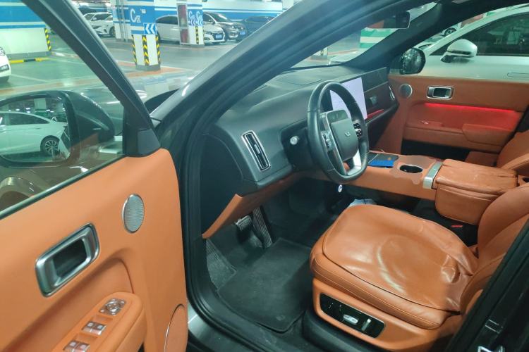 Used Li Auto L8 2023 Pro Model