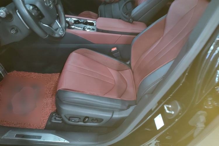 Used Lexus RX 2023 500h Four-Wheel Drive F SPORT Performance
