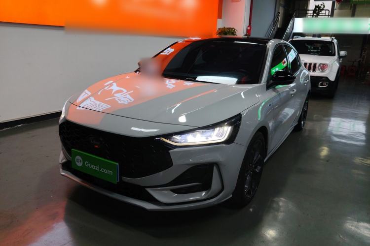 Used Ford Focus 2022 Sedan EcoBoost 180 Automatic ST Line