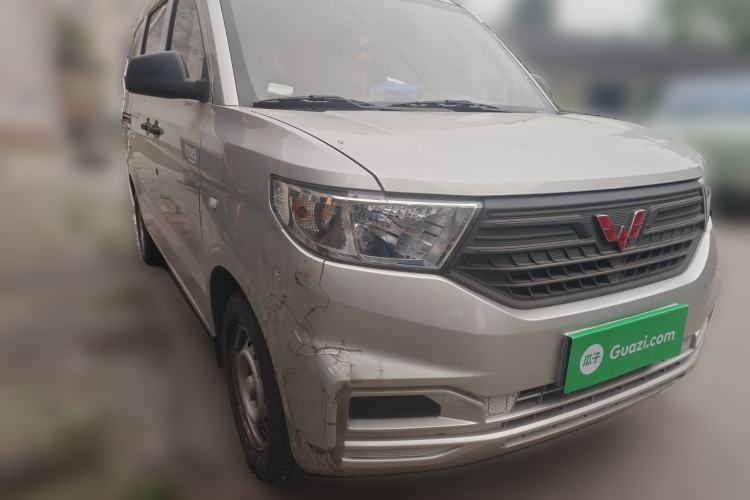 Used Wuling Hongguang V 2022 1.5L Jingqu Edition Electric-Assist LAR
