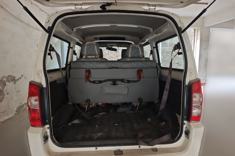 Used GAC Gonow Xingwang CL 2014 1.2L Luxury Edition GA4G12 Trunk