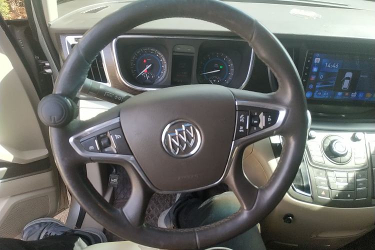 Used Buick GL8 2011 2.4L LT Luxury Business Executive Edition Steering Wheel