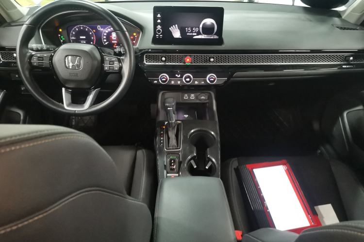 Used Honda Civic 2022 240TURBO CVT Dynamic Control Version
