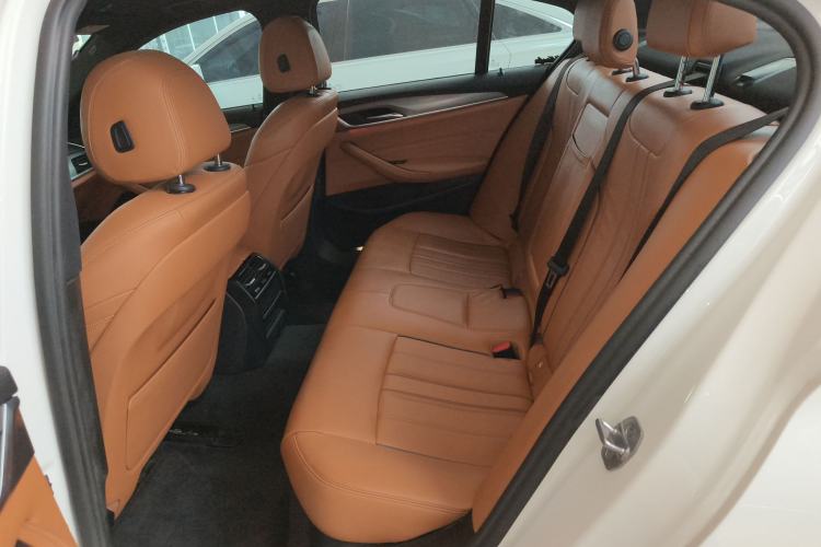 Used BMW 5 Series (Import) 2018 525i M Sport Package