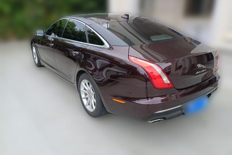 Used Jaguar XJ 2016 XJL 2.0T Two-Wheel-Drive Elegant Business Edition
