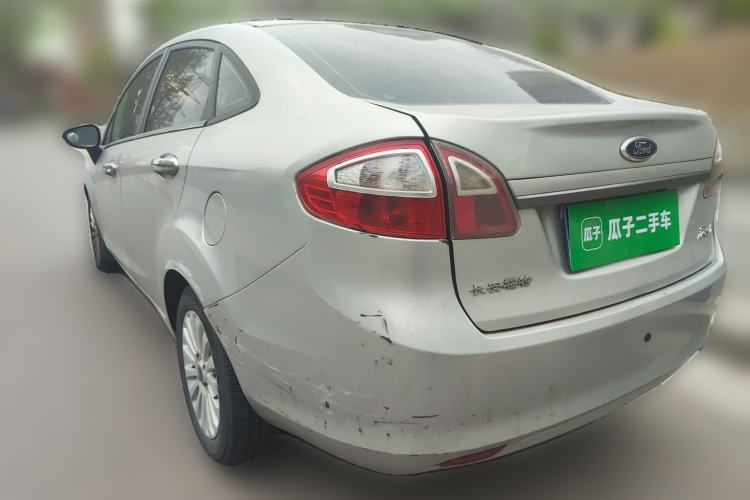 Used Ford Fiesta 2011 Sedan 1.5L Automatic Fashion Edition
