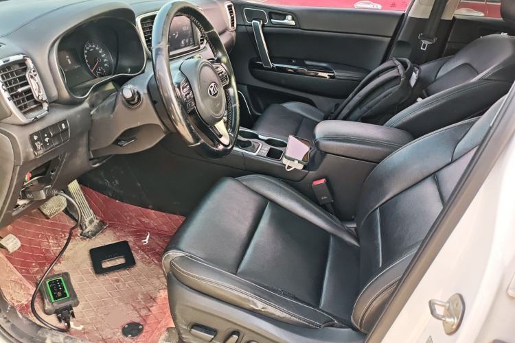 Used Kia KX5 2016 2.0L Automatic 2WD Premium Left Front Seat