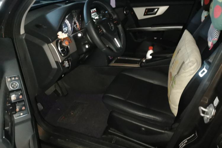 Used Mercedes-Benz GLK-Class 2013 GLK 300 4MATIC Dynamic Sunroof Model
