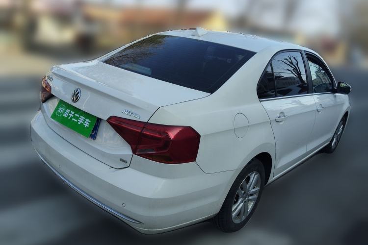 Used Volkswagen Jetta 2017 1.5L Manual Comfort Model Rear Right 45 Deg