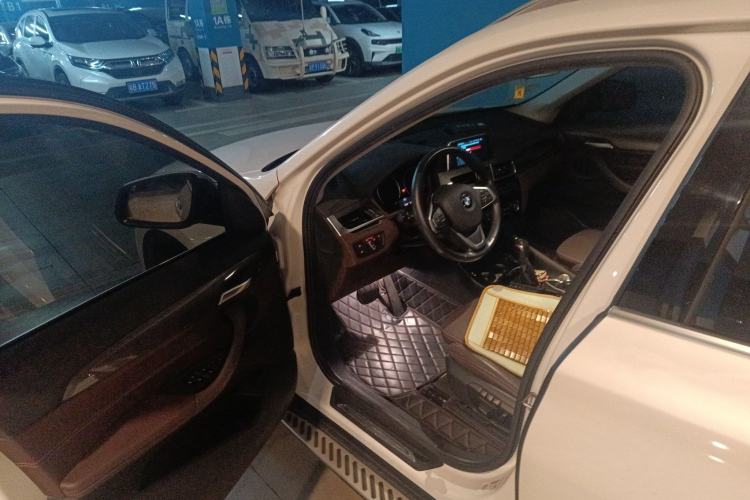 Used BMW X1 2018 sDrive18Li Luxury Model
