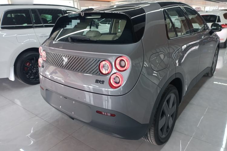 Used firefly firefly 2025 Illuminated Edition
