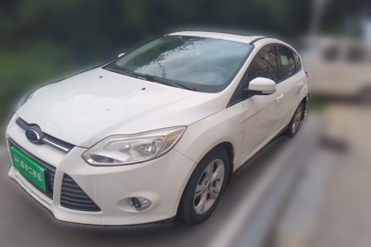 Used Ford Focus 2012 Sedan 1.6L Automatic Fashion Edition