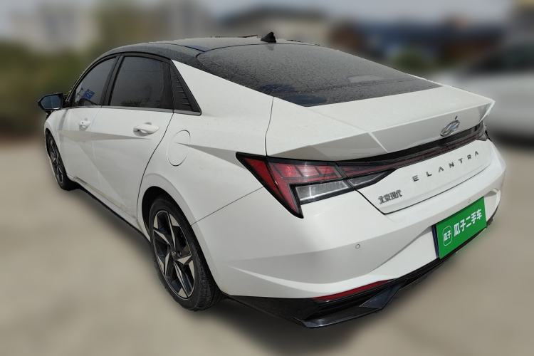 Used Hyundai Elantra 2021 1.5L CVT LUX Prestige Edition Rear Left 45 Deg