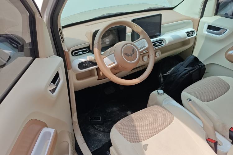 Used Wuling Hongguang MINIEV 2024 3rd Generation 215km Youth Edition
