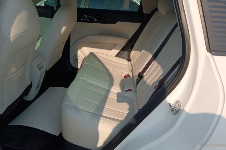 Used Geely Galaxy Geome 2025 410 km Free Version
