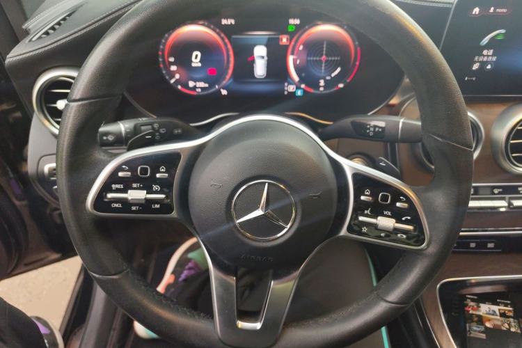 Used Mercedes-Benz GLC 2021 GLC 260 L 4MATIC Luxury Model Steering Wheel