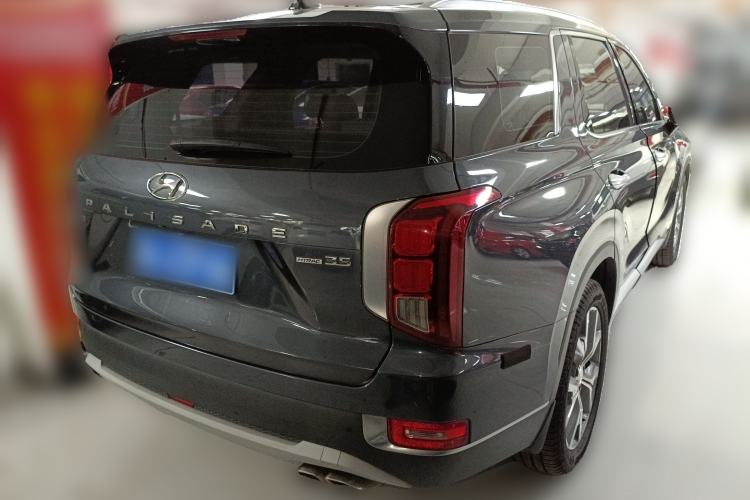 Used Hyundai Palisade 2021 3.5L Automatic 4x4 GLS
