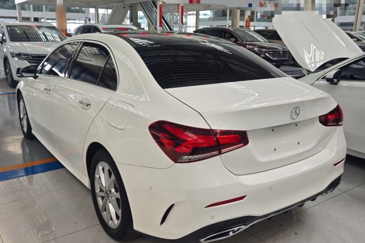 Used Mercedes-Benz A-Class 2021 A 200 L Sport Sedan Fashion Model
