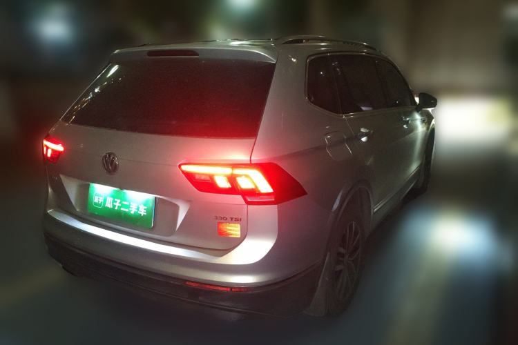 Used Volkswagen Tiguan L 2017 330TSI Automatic Two-Wheel Drive Luxury Edition