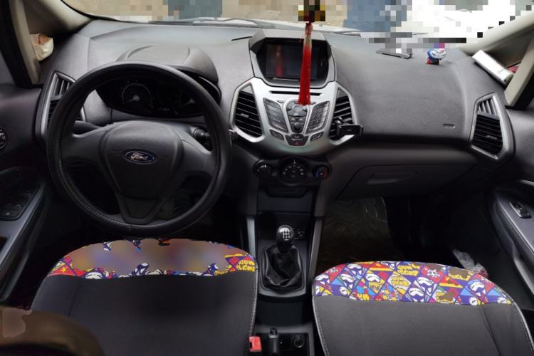 Used Ford EcoSport 2013 1.5L Manual Comfort Model Center Console