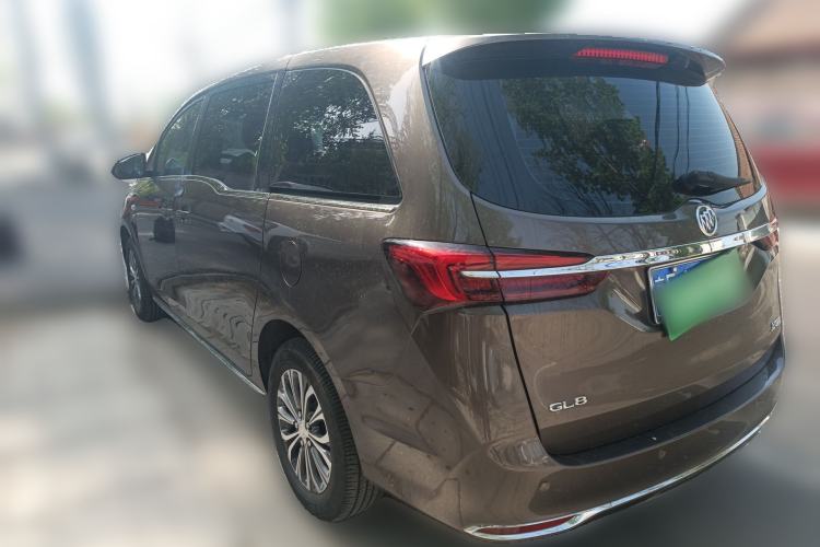 Used Buick GL8 2023 Land Executive Class Comfort Model