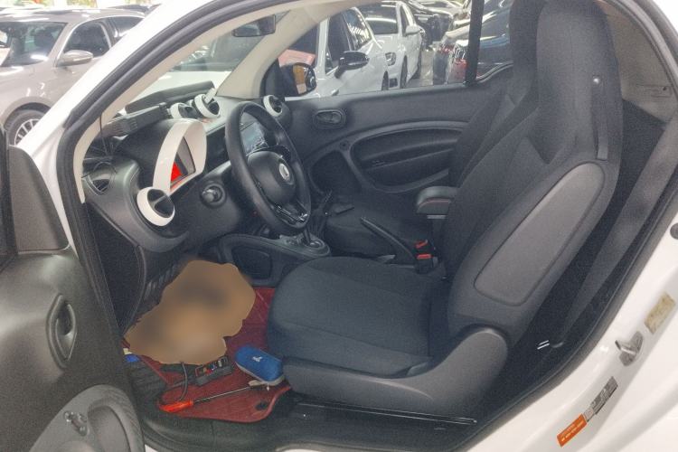 Used smart fortwo 2018 1.0L 52kW Hardtop Dynamic Version China V