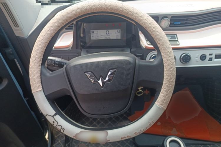 Used Wuling Hongguang MINIEV 2022 Easy Version Lithium-NMC Steering Wheel