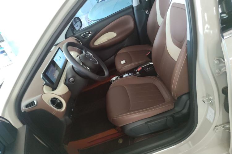 Used Wuling Bingo 2024 333 km Enjoyment Version Left Front Seat