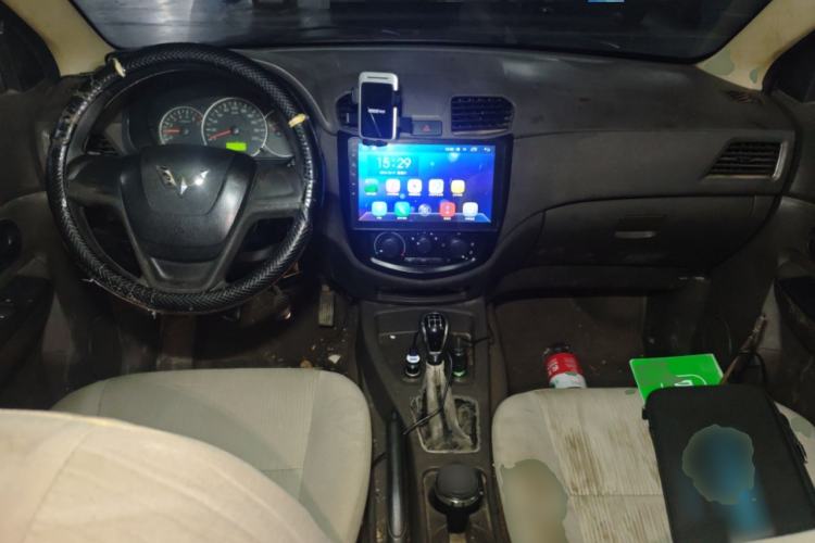 Used Wuling Hongguang 2015 1.5L S Basic Version China V Standard